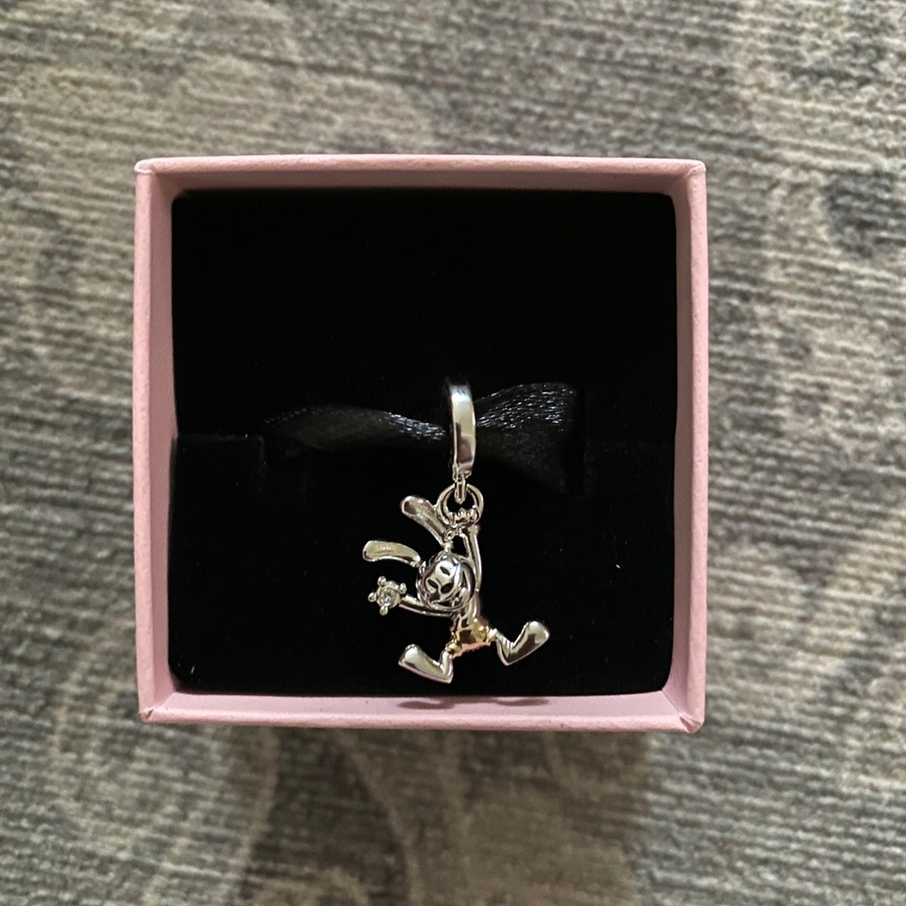 Pandora Oswald charm for 100 years